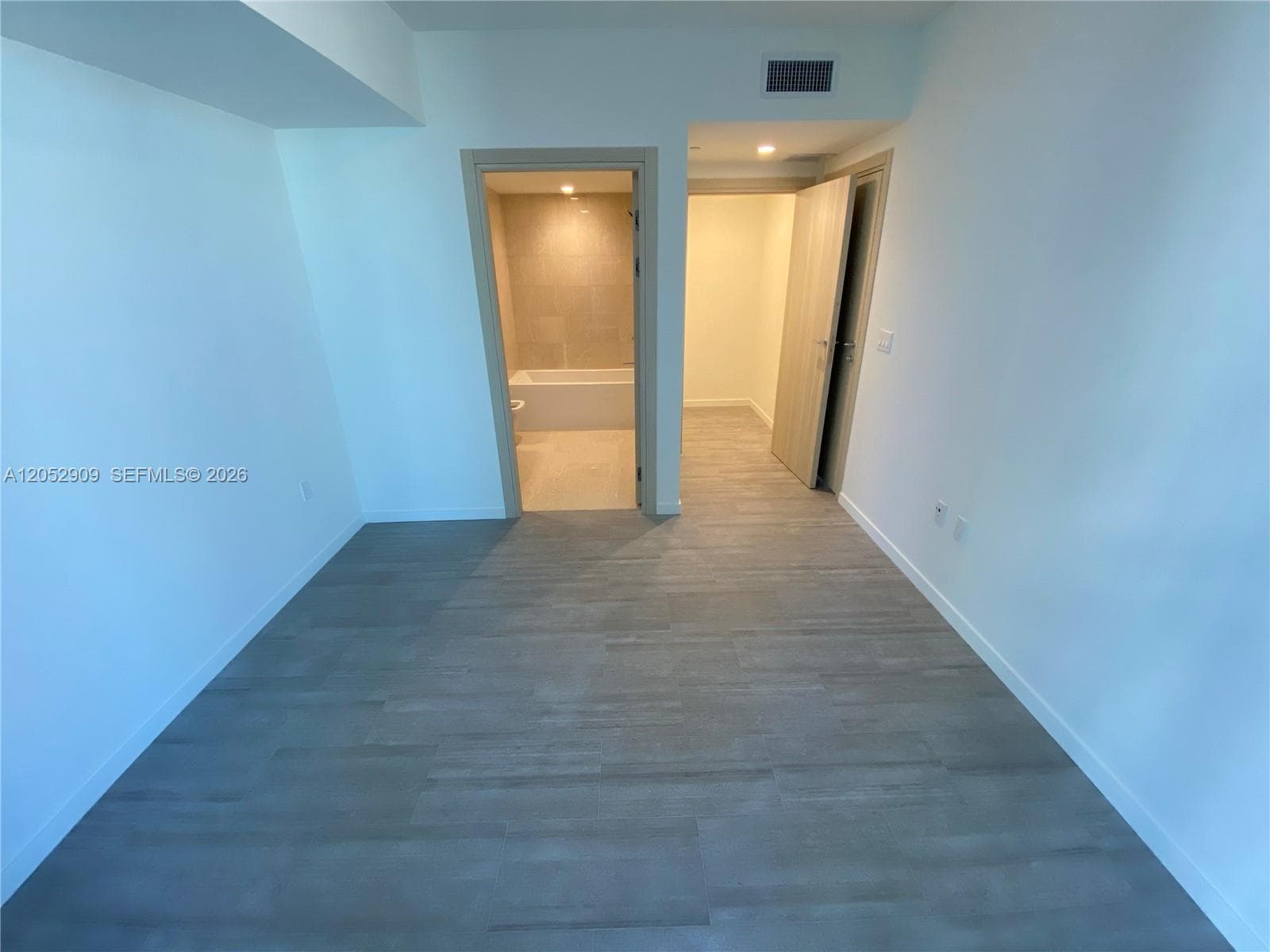 1000 BRICKELL AVENUE CONDO · #3309 in Miami - Photo 7