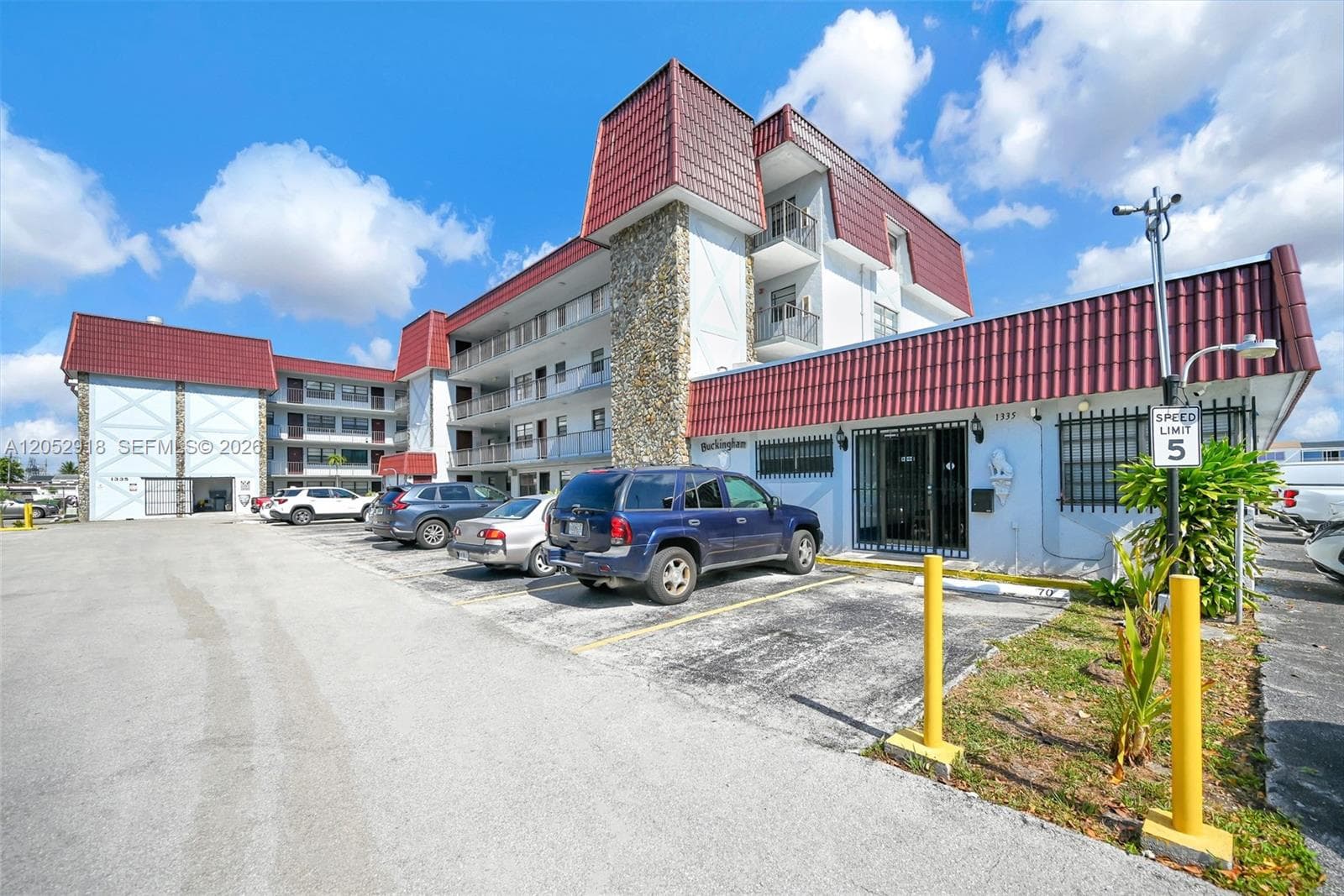 KINGS COVE CONDO · #204 in Hialeah - Photo 8