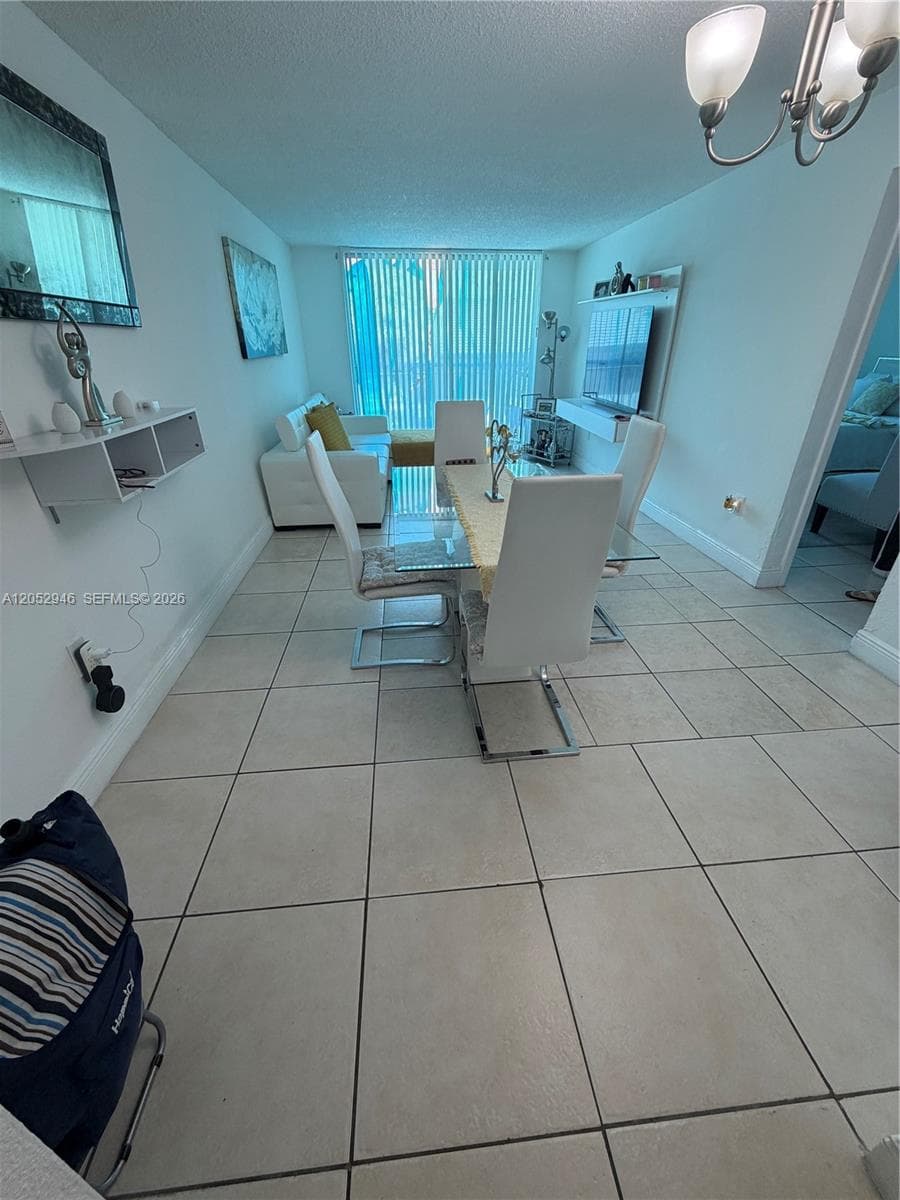 Bayview Palms Condominiu · #320 in North Miami - Photo 1