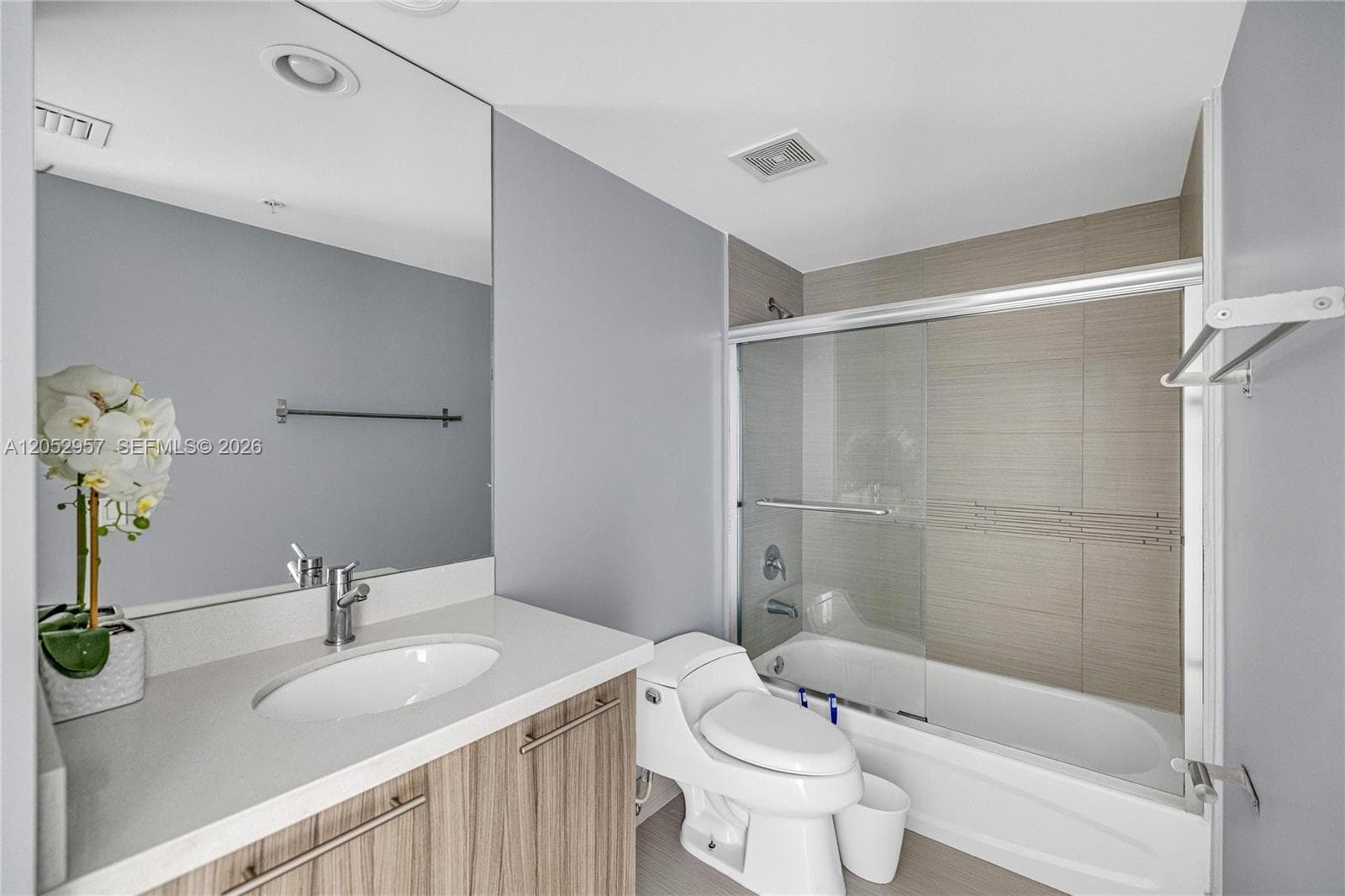 EDEN HOUSE CONDO · #1205 in Miami Beach - Photo 31