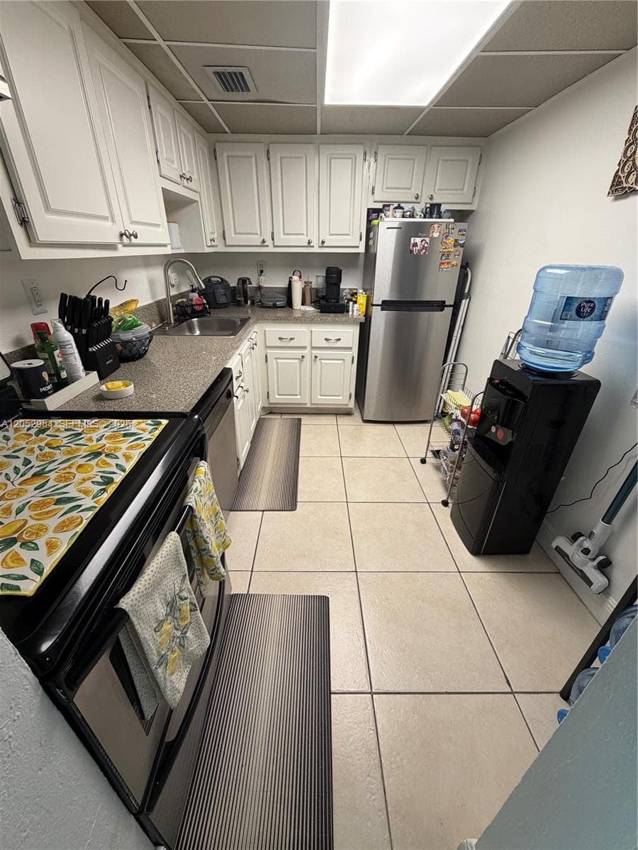 BAYVIEW PALMS CONDO · #320 in North Miami - Photo 2