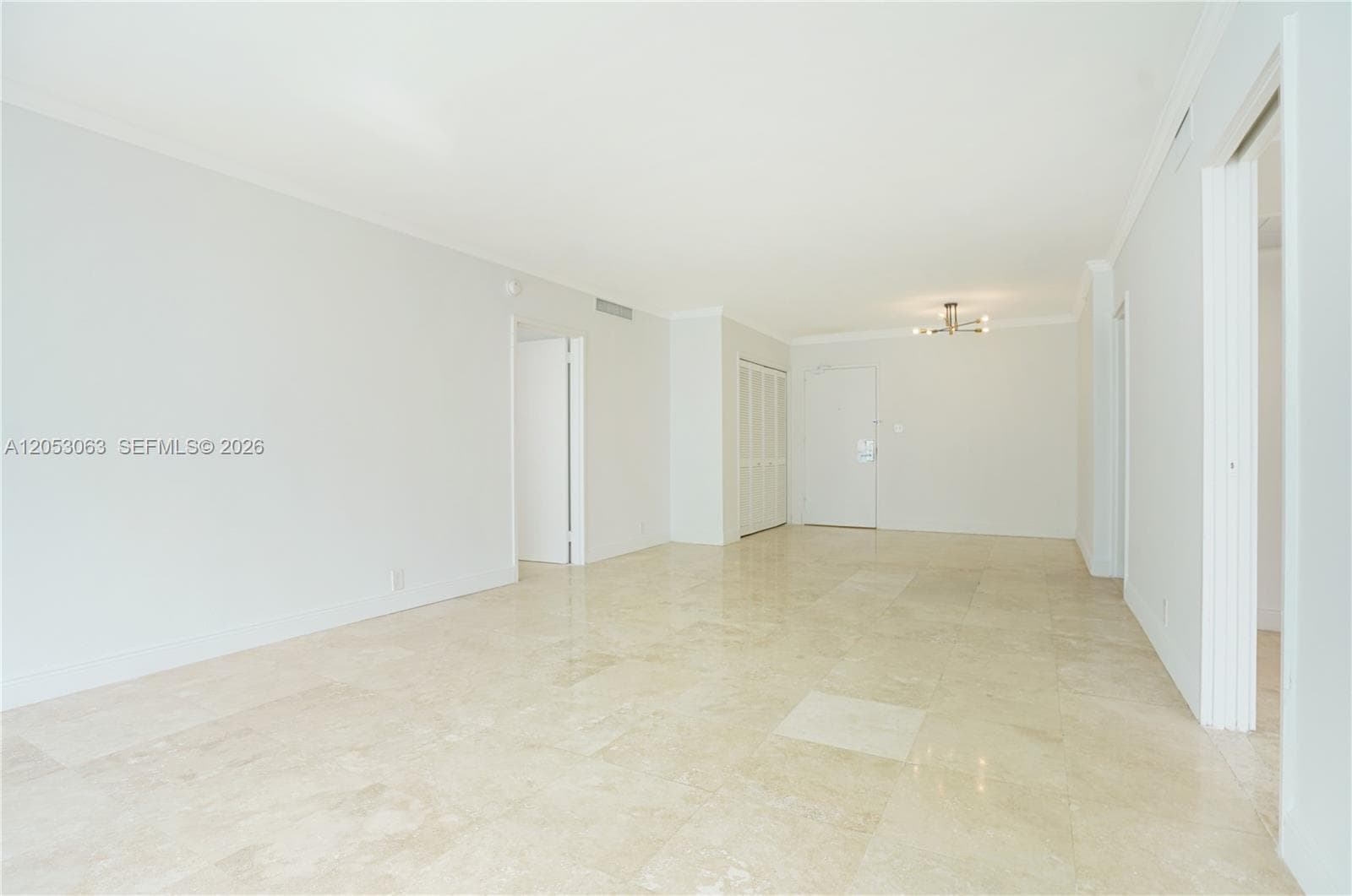 AMD PL OF FIRST OCEAN FRO · #14L in Miami Beach - Photo 4