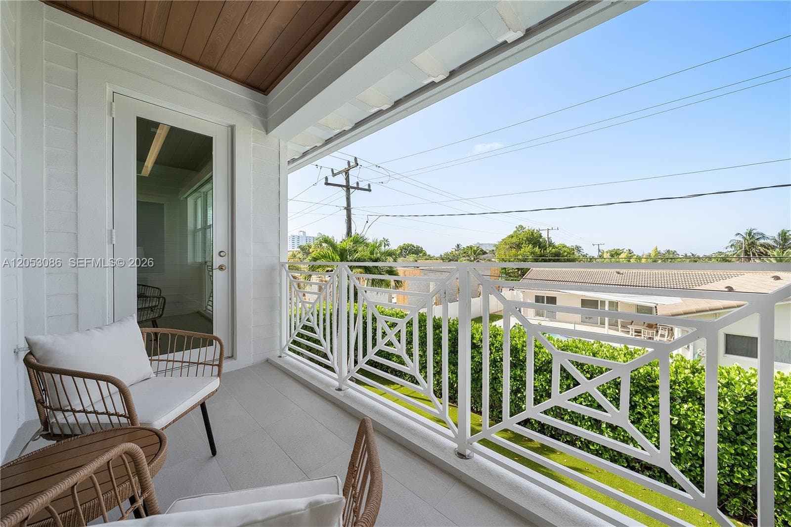728 Malaga Dr photo 30