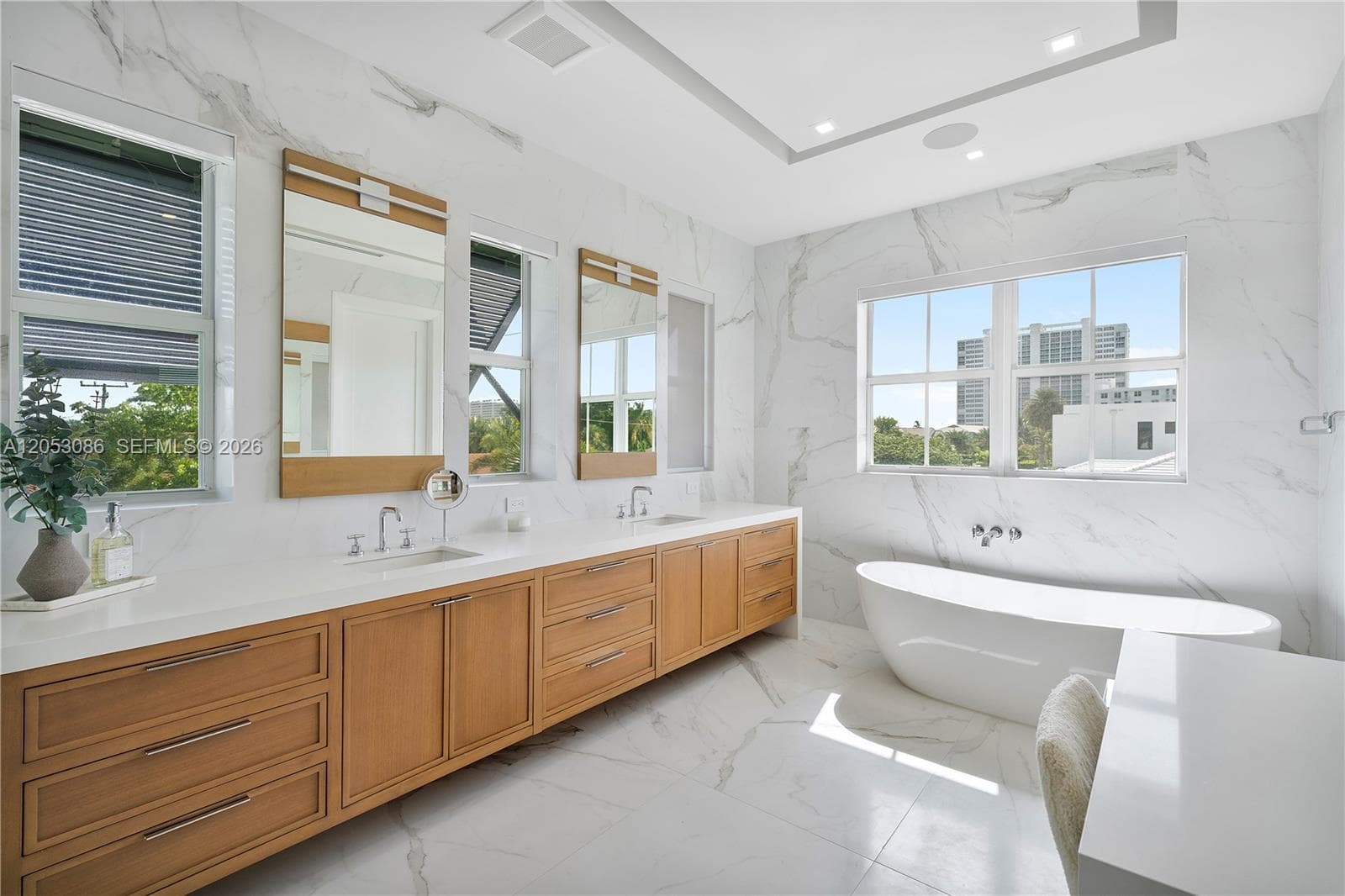 728 Malaga Dr photo 39