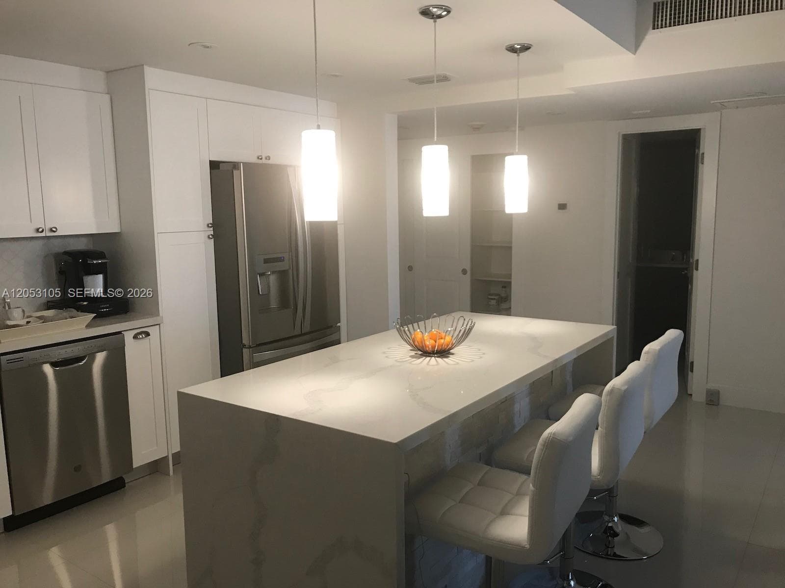 OCEANVIEW BUILDING CONDO · #417 in Sunny Isles Beach - Photo 2