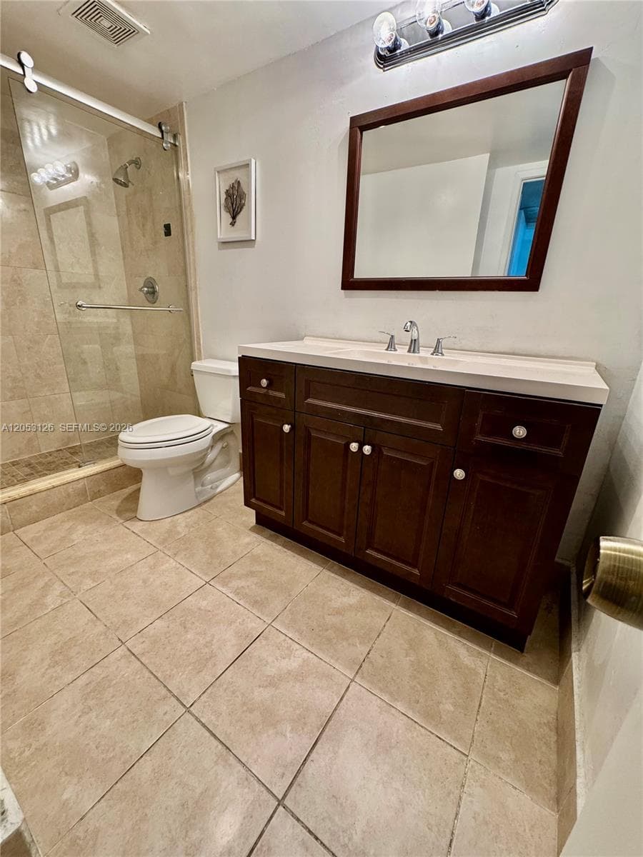 ADMIRALS PORT CONDO WEST · #405W in Aventura - Photo 11