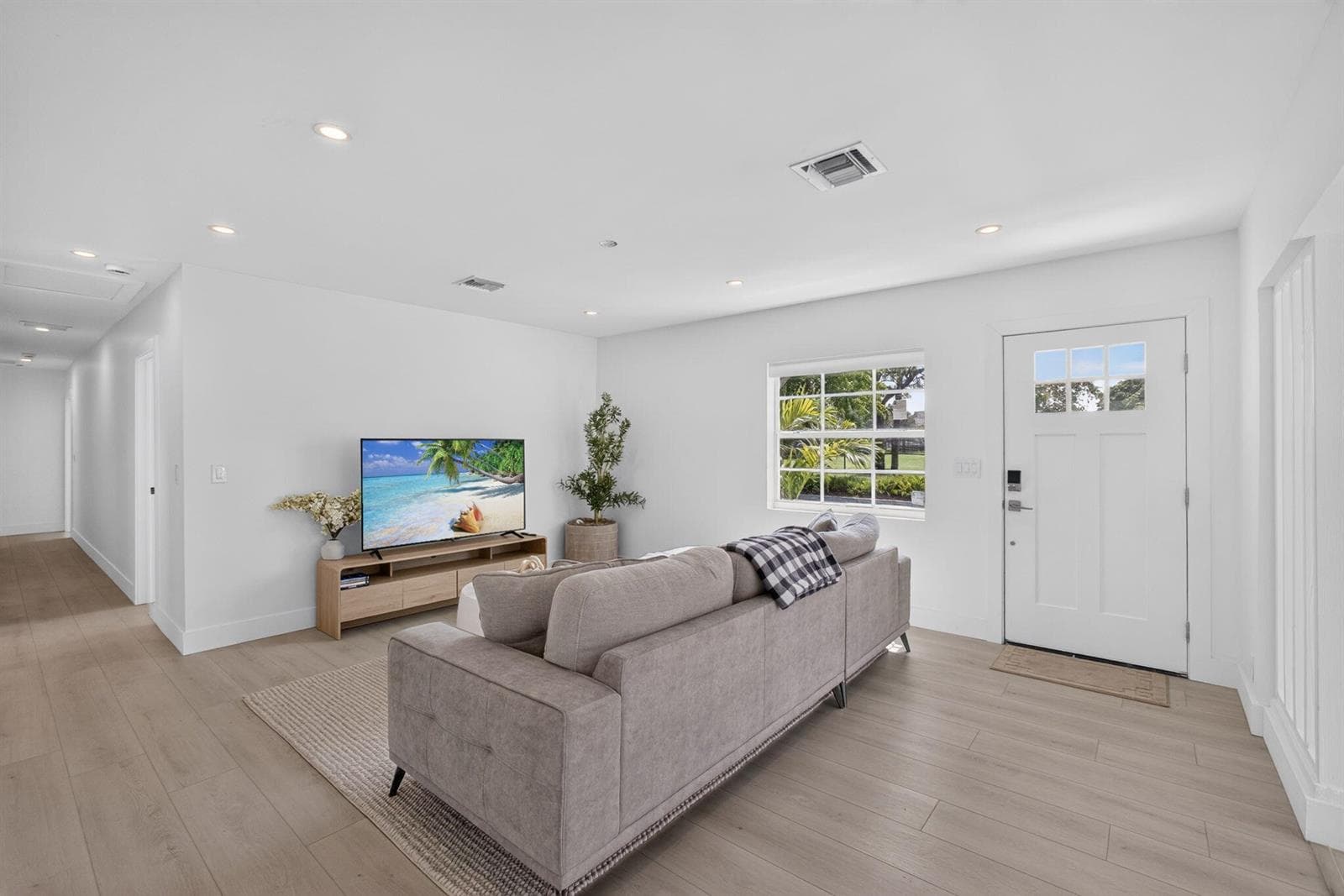 11-web-or-mls-5D1A5889