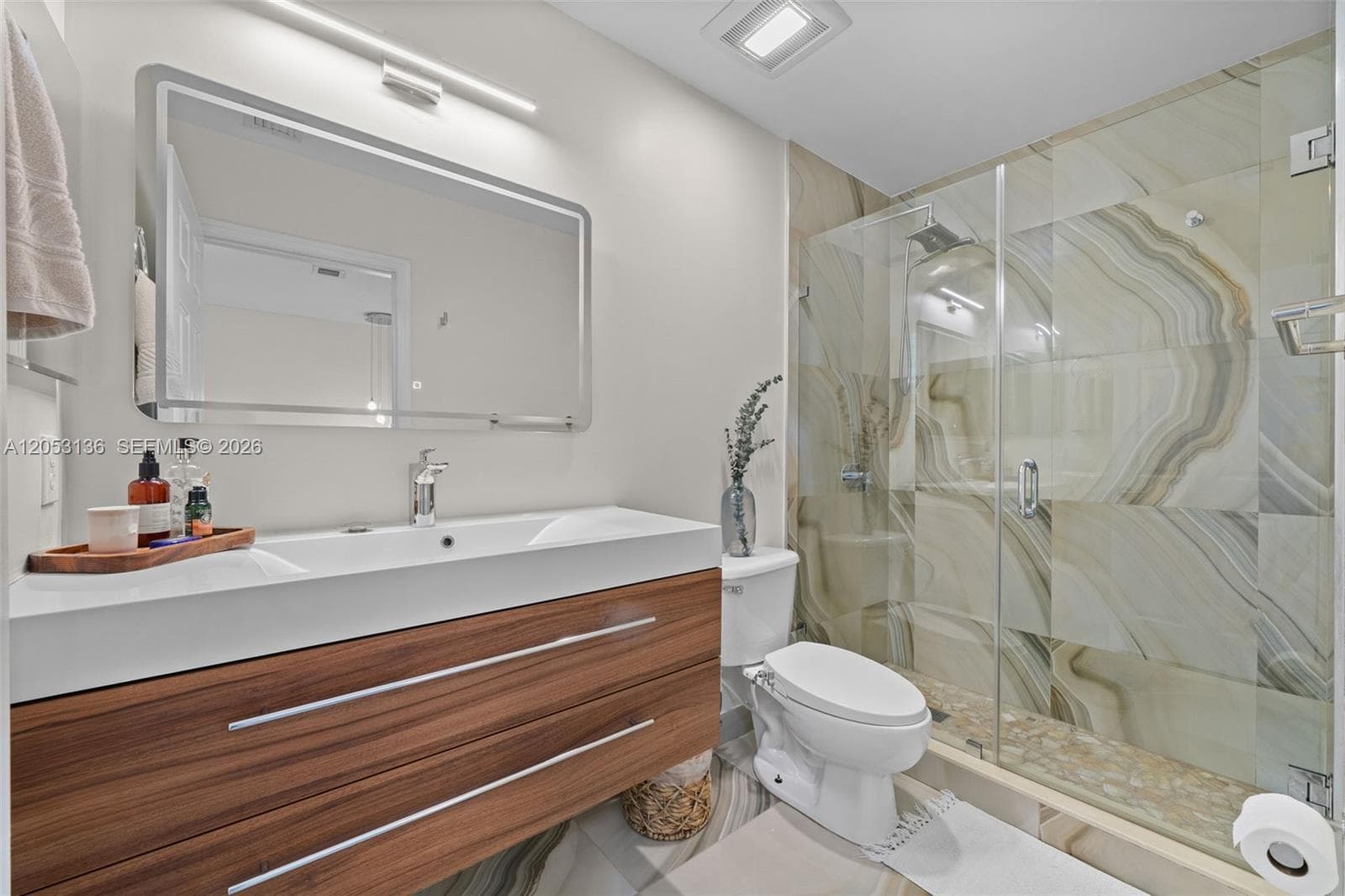 12050 SW 135th Ter photo 12