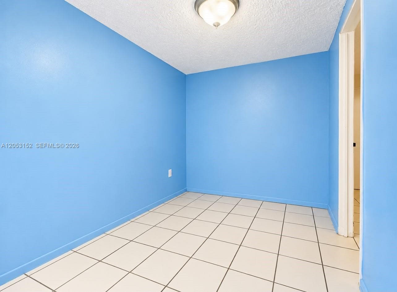Mira Villas Condo · #329 in Miami - Photo 8