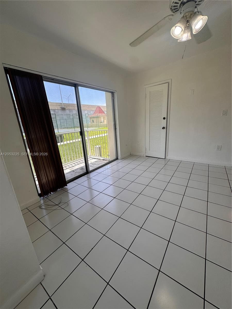 LAKEVIEW GARDENS · #107F in Miami - Photo 9