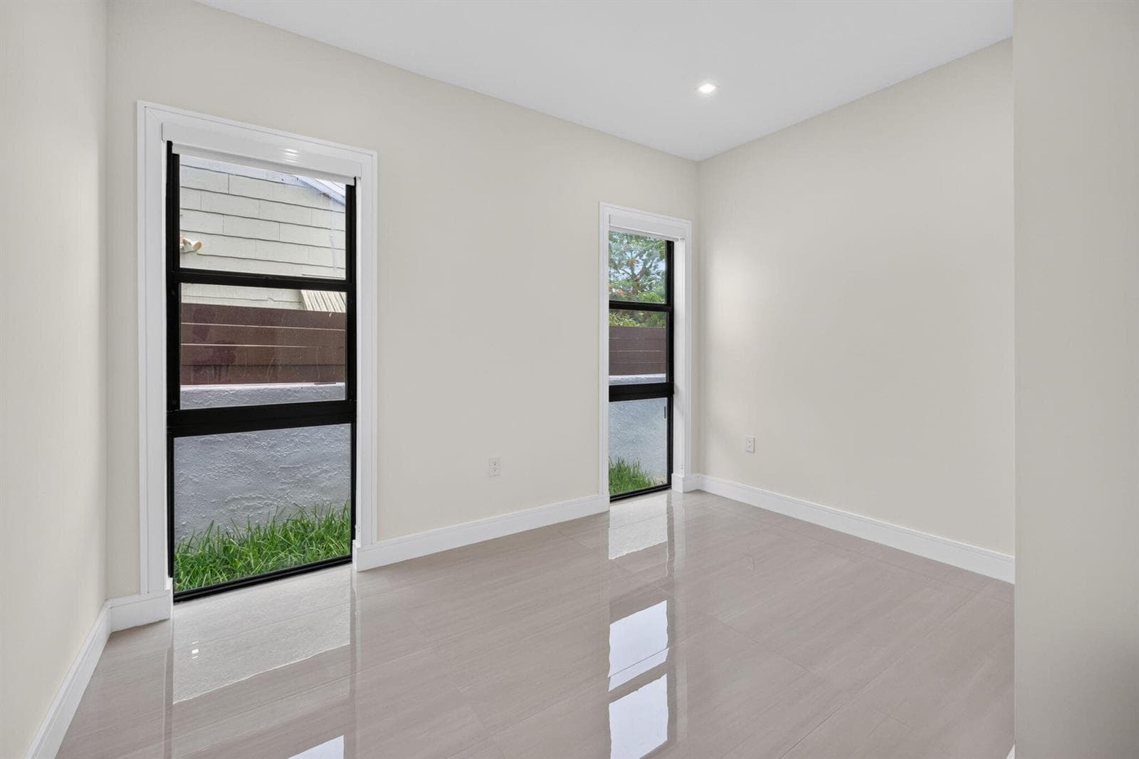 37-web-or-mls-699A6245