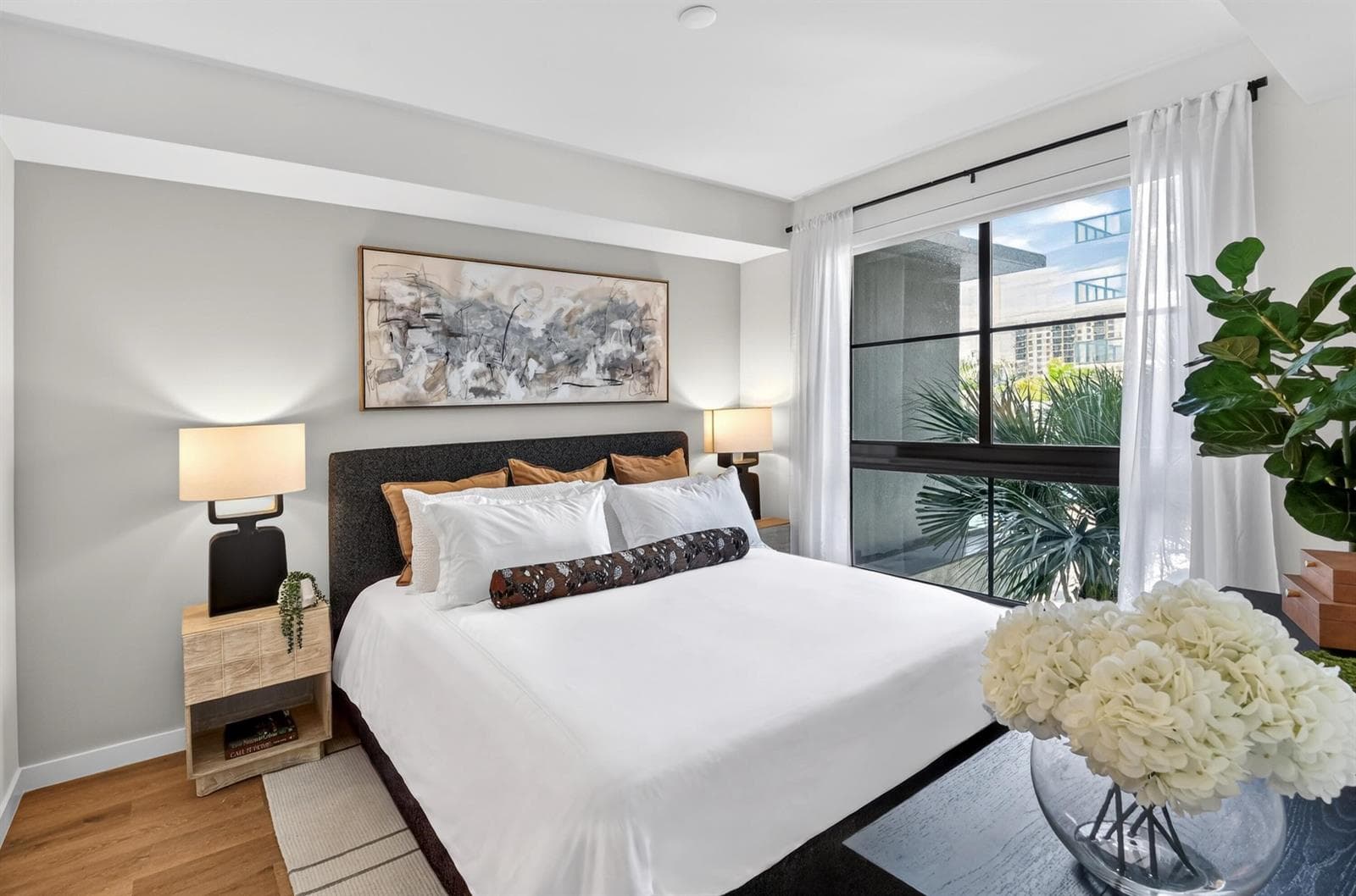 009-Edit-Bedroom-Sheets---Manor-Biscayne