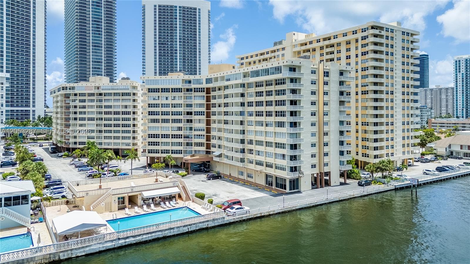 Imperial Towers Condo · #504 in Hallandale Beach - Photo 5