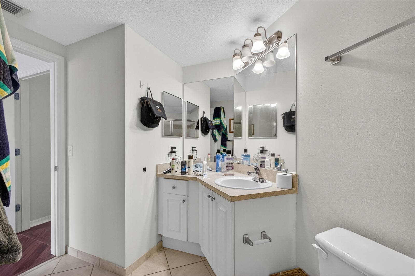 21-web-or-mls-5D1A8670