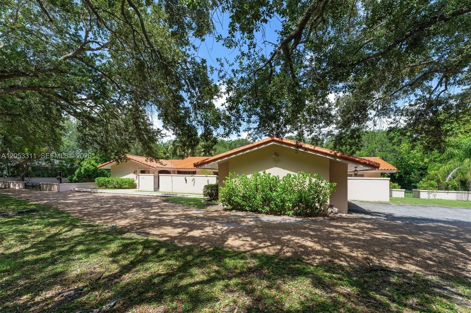 11950 SW 67 Ct photo 3