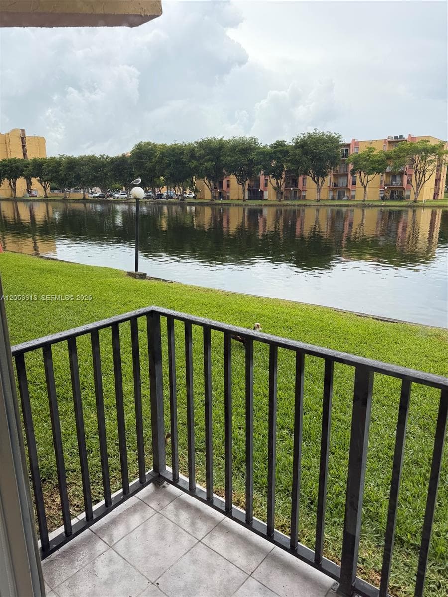 Sunset Villas Condo · #110-7 in Miami - Photo 5