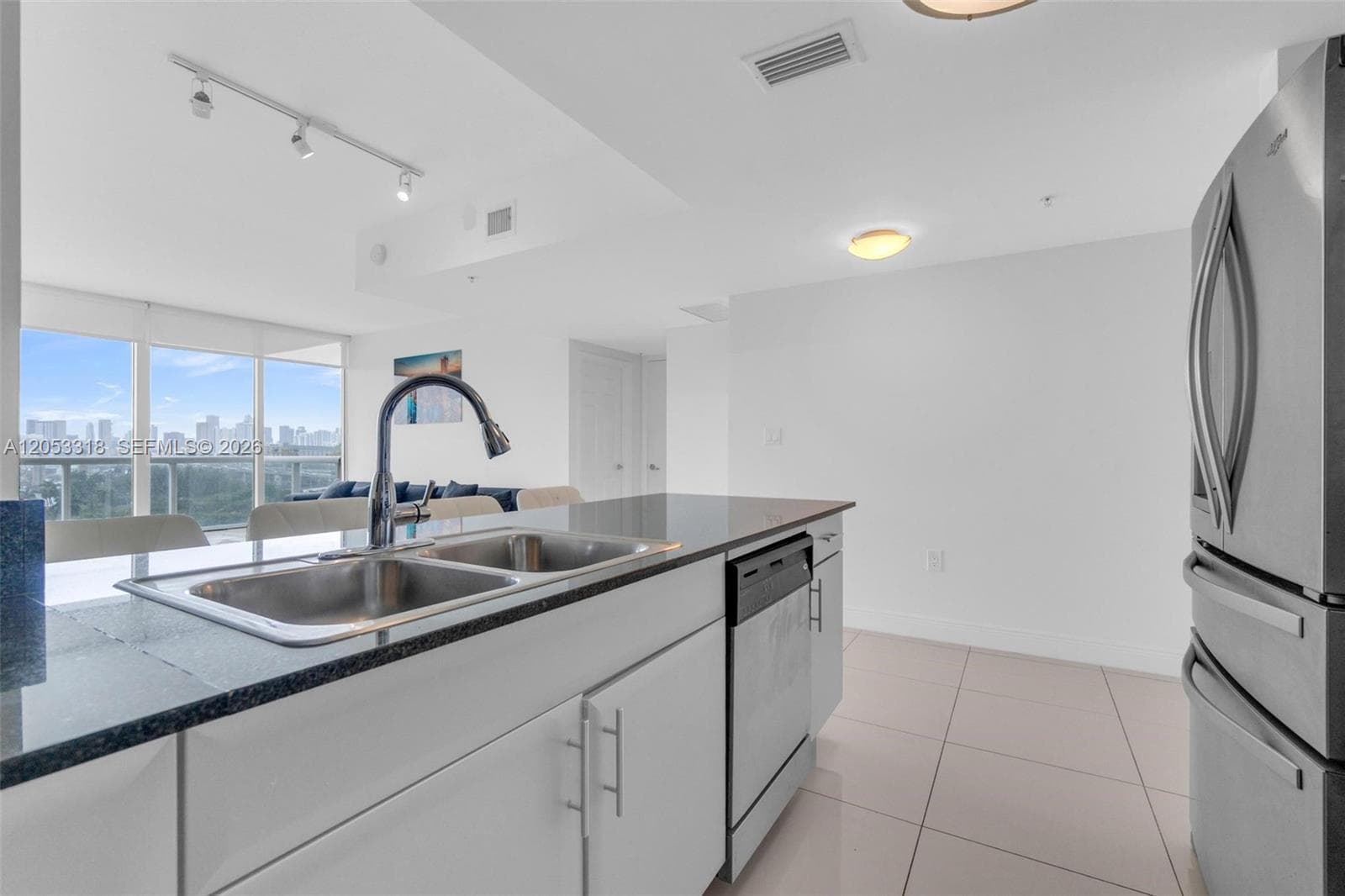 TERRAZAS RIVERPARK · #1207 in Miami - Photo 7