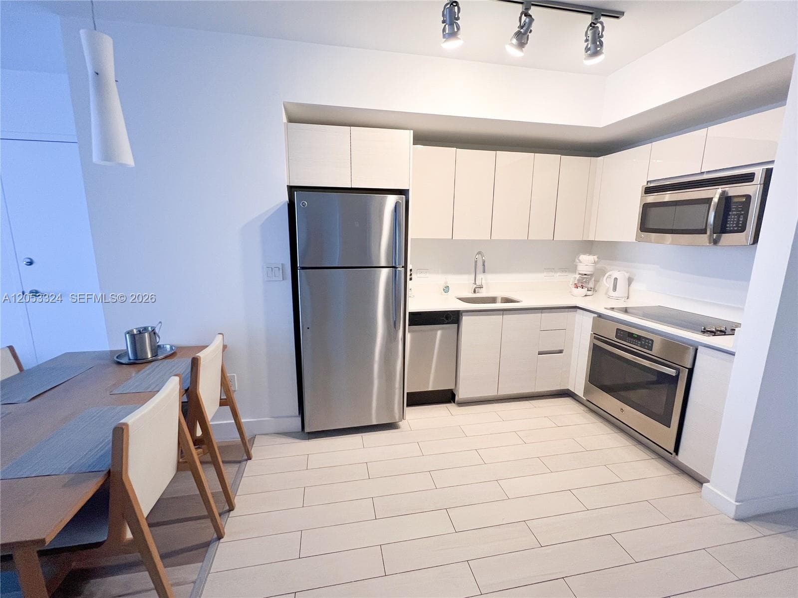 BEACHWALK RESORT · #R1503 in Hallandale Beach - Photo 25