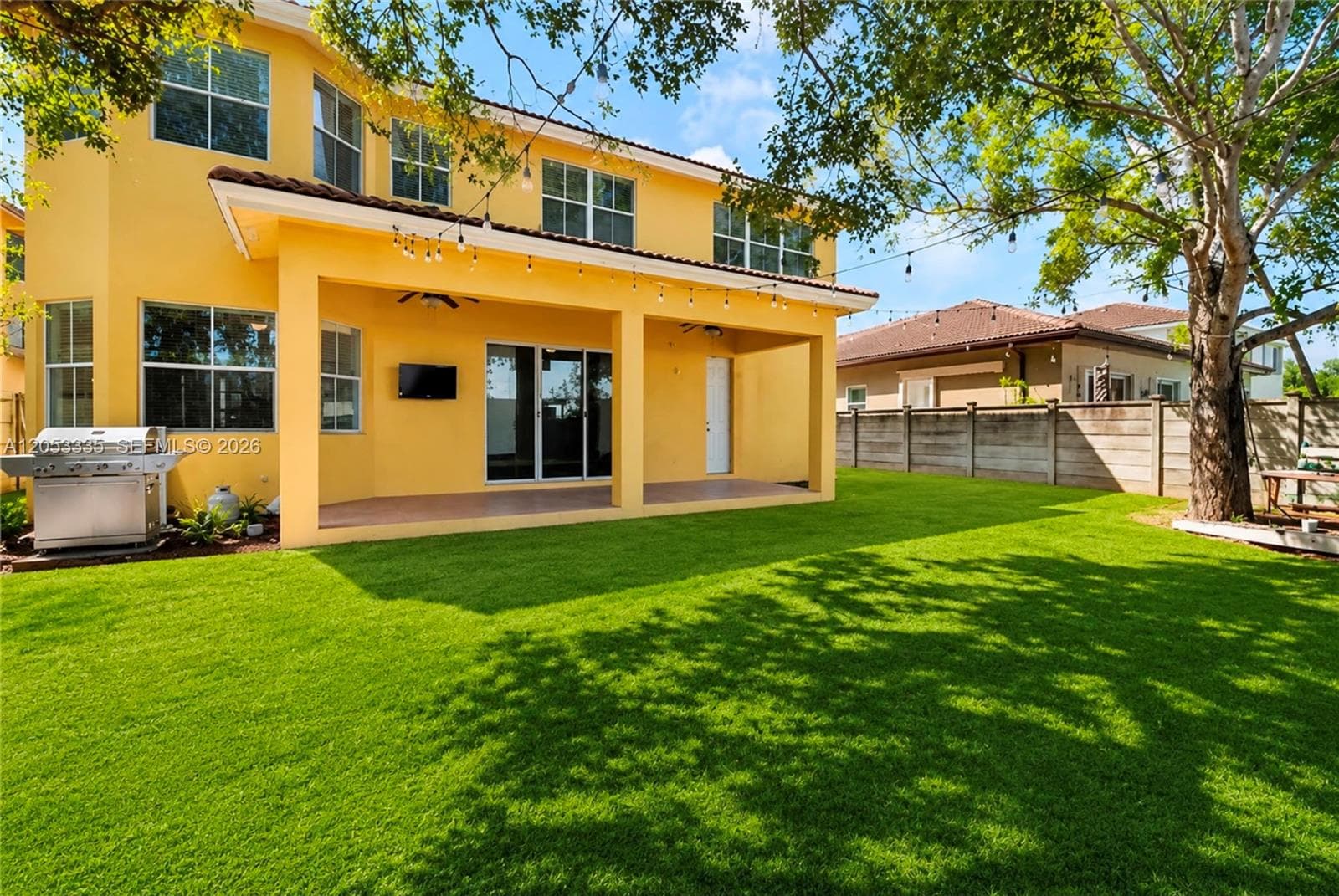 3043 SW 147th Pl photo 2