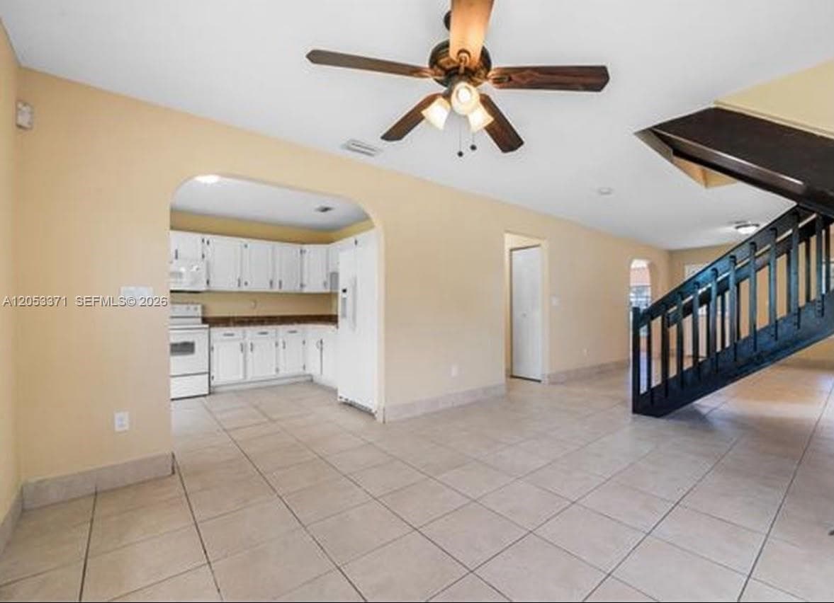 11737 SW 116th Ter photo 3