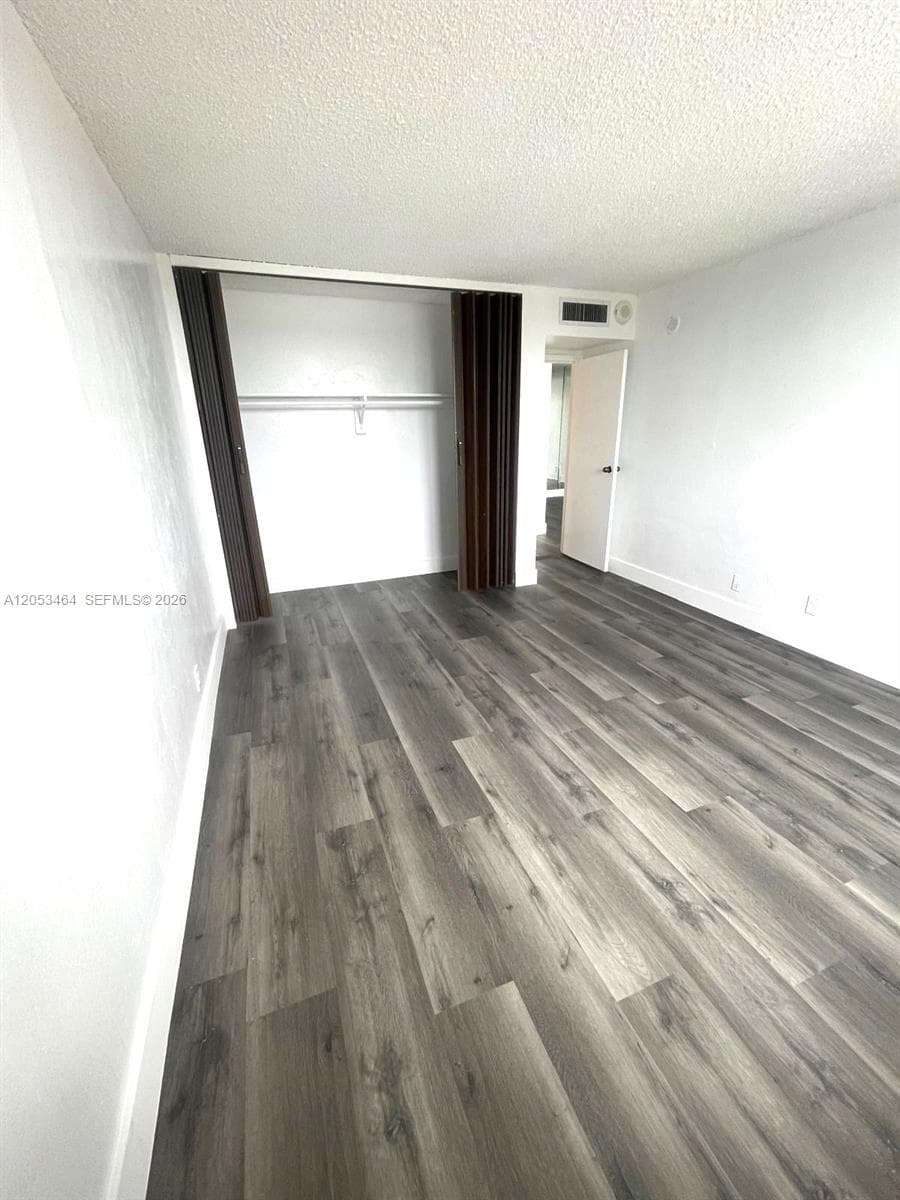 WATERSIDE TOWERS CONDO · #209 in North Miami - Photo 17