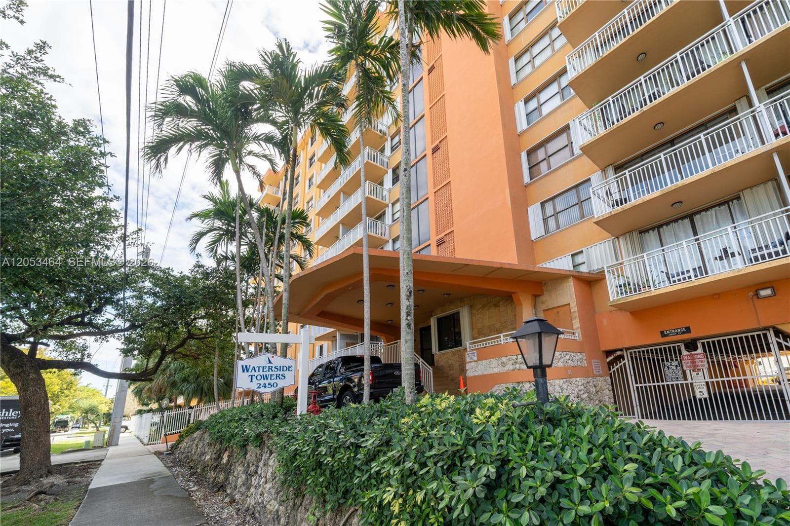 WATERSIDE TOWERS CONDO · #209 in North Miami - Photo 33