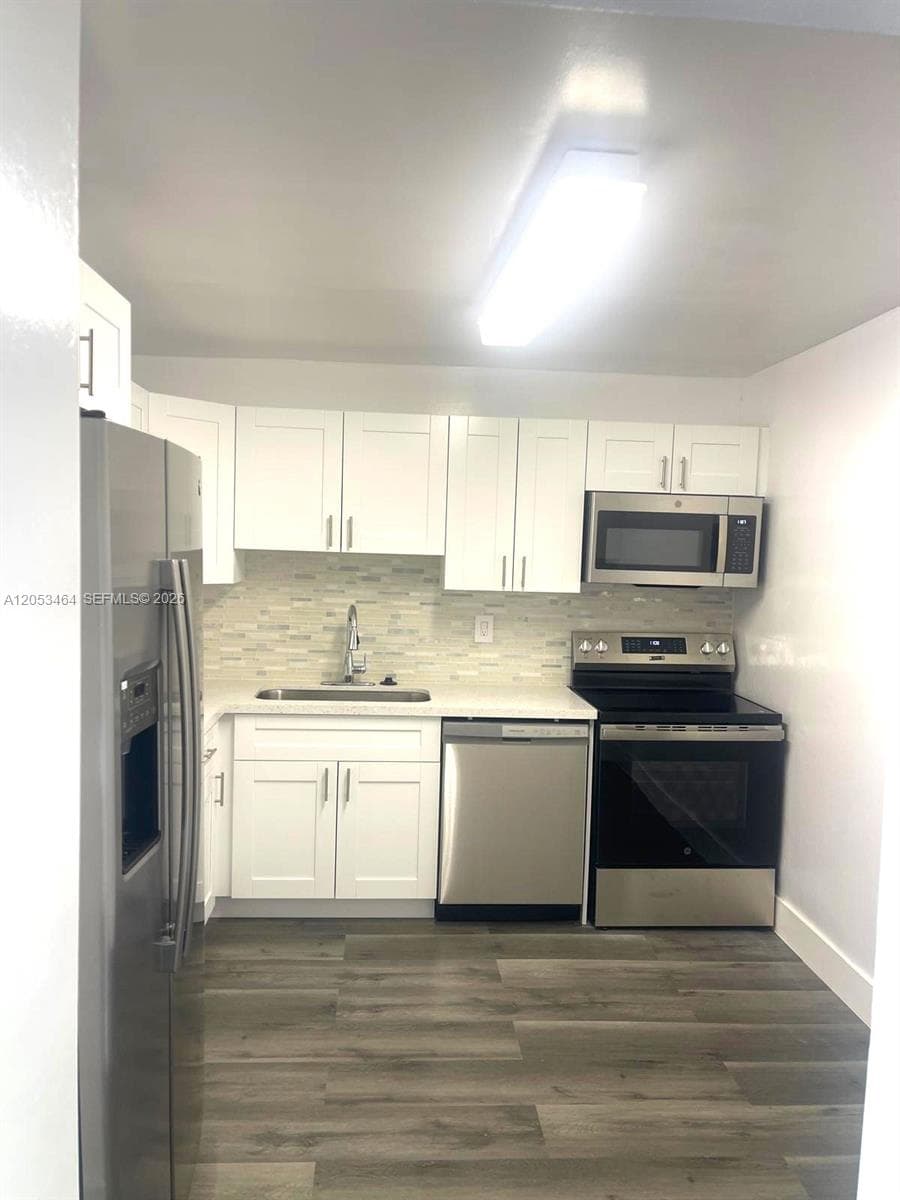 WATERSIDE TOWERS CONDO · #209 in North Miami - Photo 11