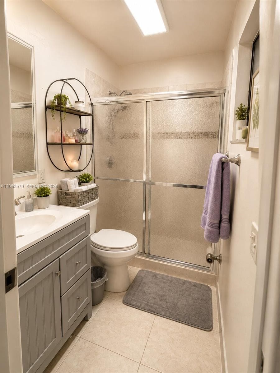 FOX CHASE CONDO #1 · #414 in Miami - Photo 9