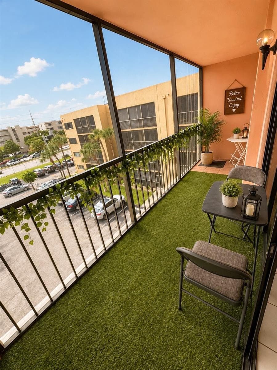 FOX CHASE CONDO #1 · #414 in Miami - Photo 11