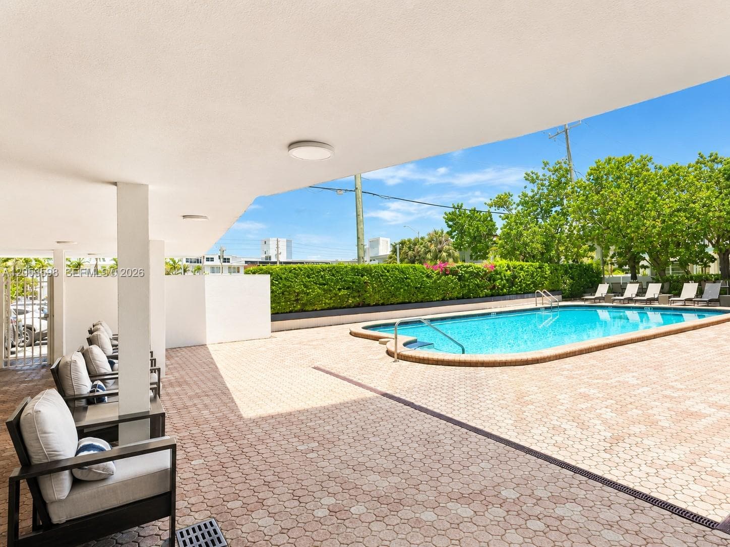 Elegant, fully renovated lobby with a welcoming modern design.