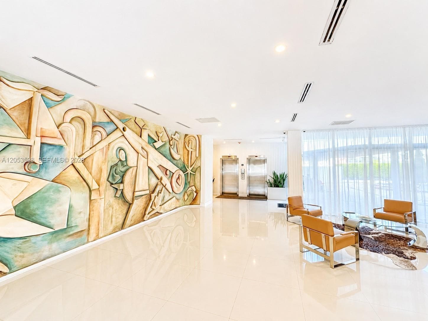 Prime location building with lush tropical landscaping, across from the beach and Allison Park.