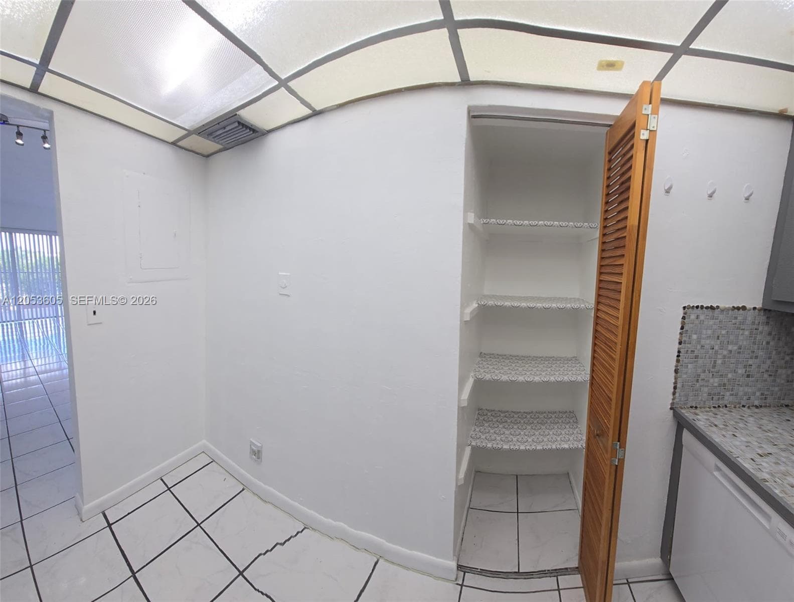 RAMBLEWOOD CONDO C · #PH11 in Miami - Photo 10