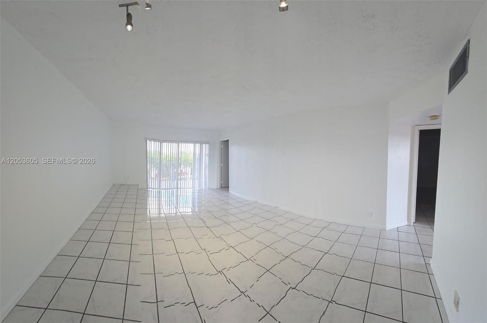 RAMBLEWOOD CONDO C · #PH11 in Miami - Photo 14