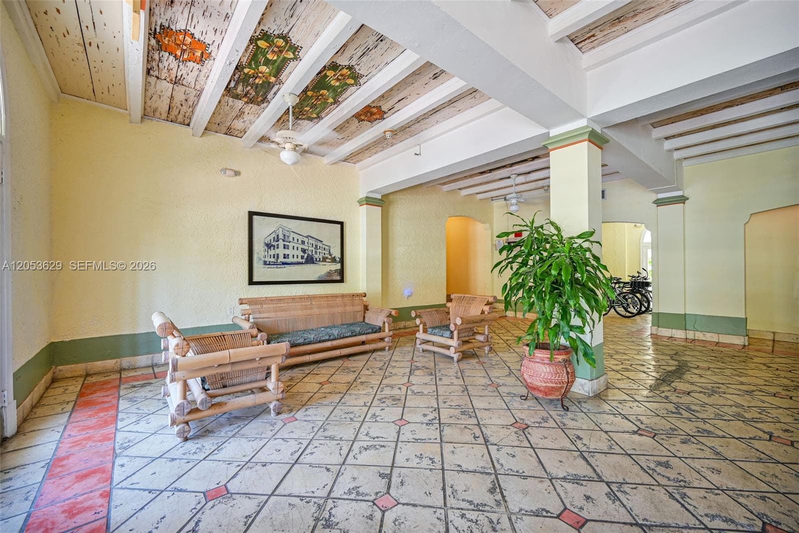 ESPLANADE BEACH CONDO · #104 in Miami Beach - Photo 30