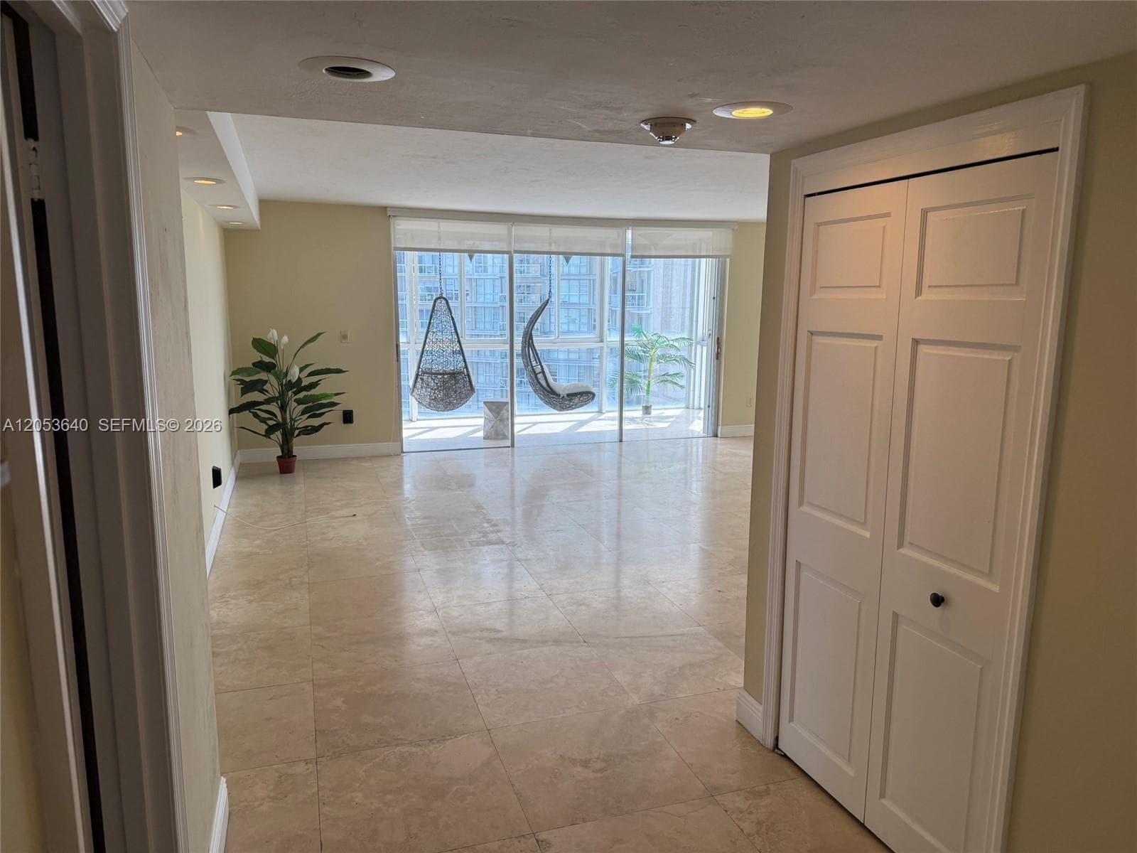 BRICKELL 25 · #1003 in Miami - Photo 14