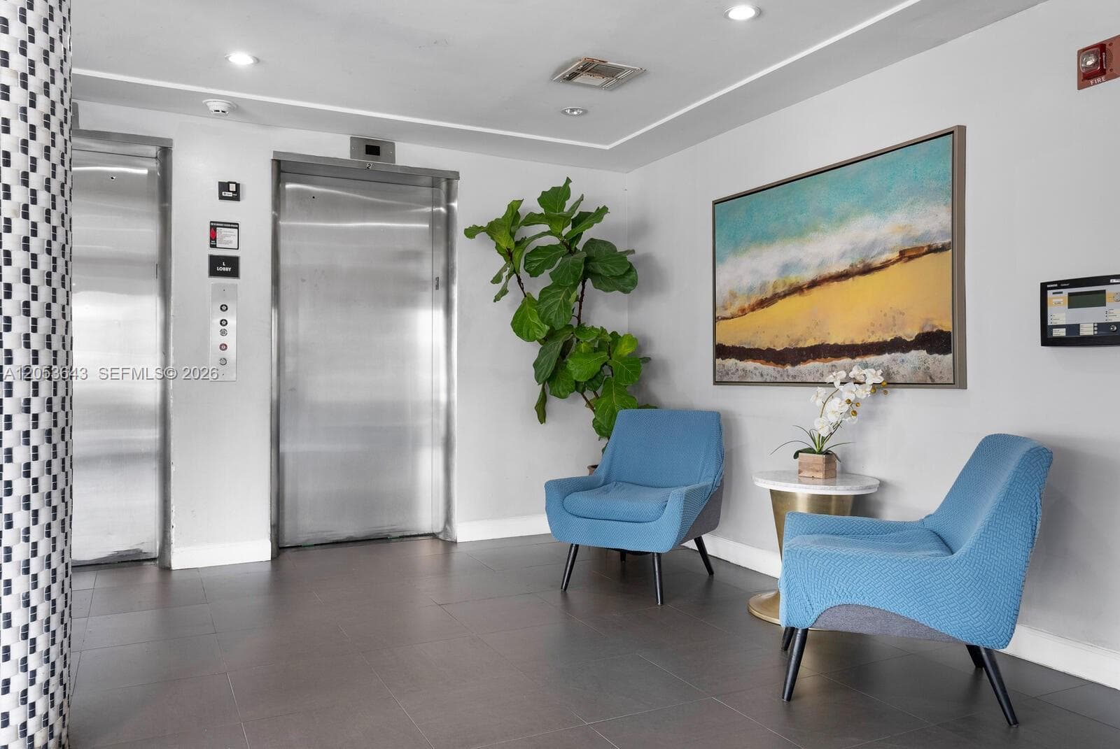 LINCOLN TOWERS CONDO · #A701 in Miami Beach - Photo 2