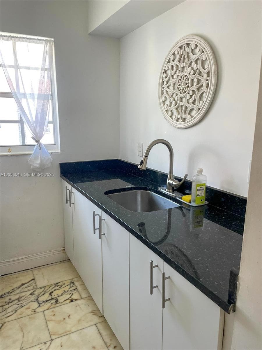FIRST ON PENN CONDO · #14 in Miami Beach - Photo 8