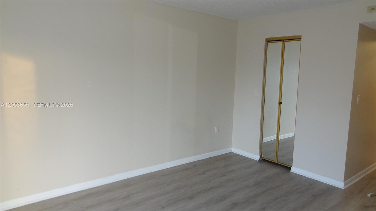Sunshore Condo · #407 in North Miami Beach - Photo 6
