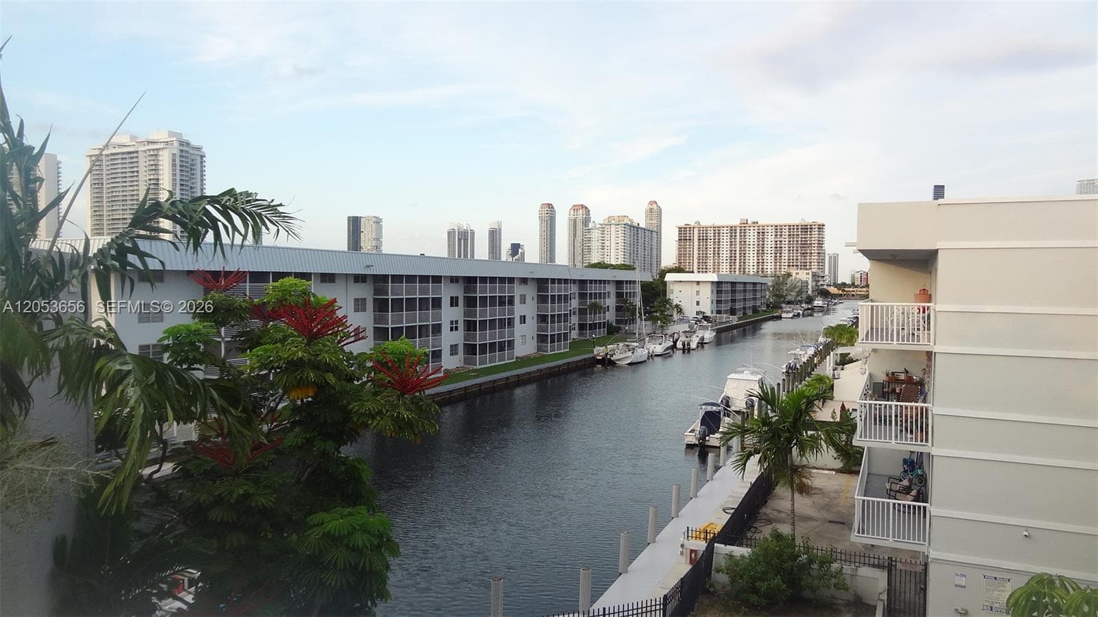 Sunshore Condo · #407 in North Miami Beach - Photo 13
