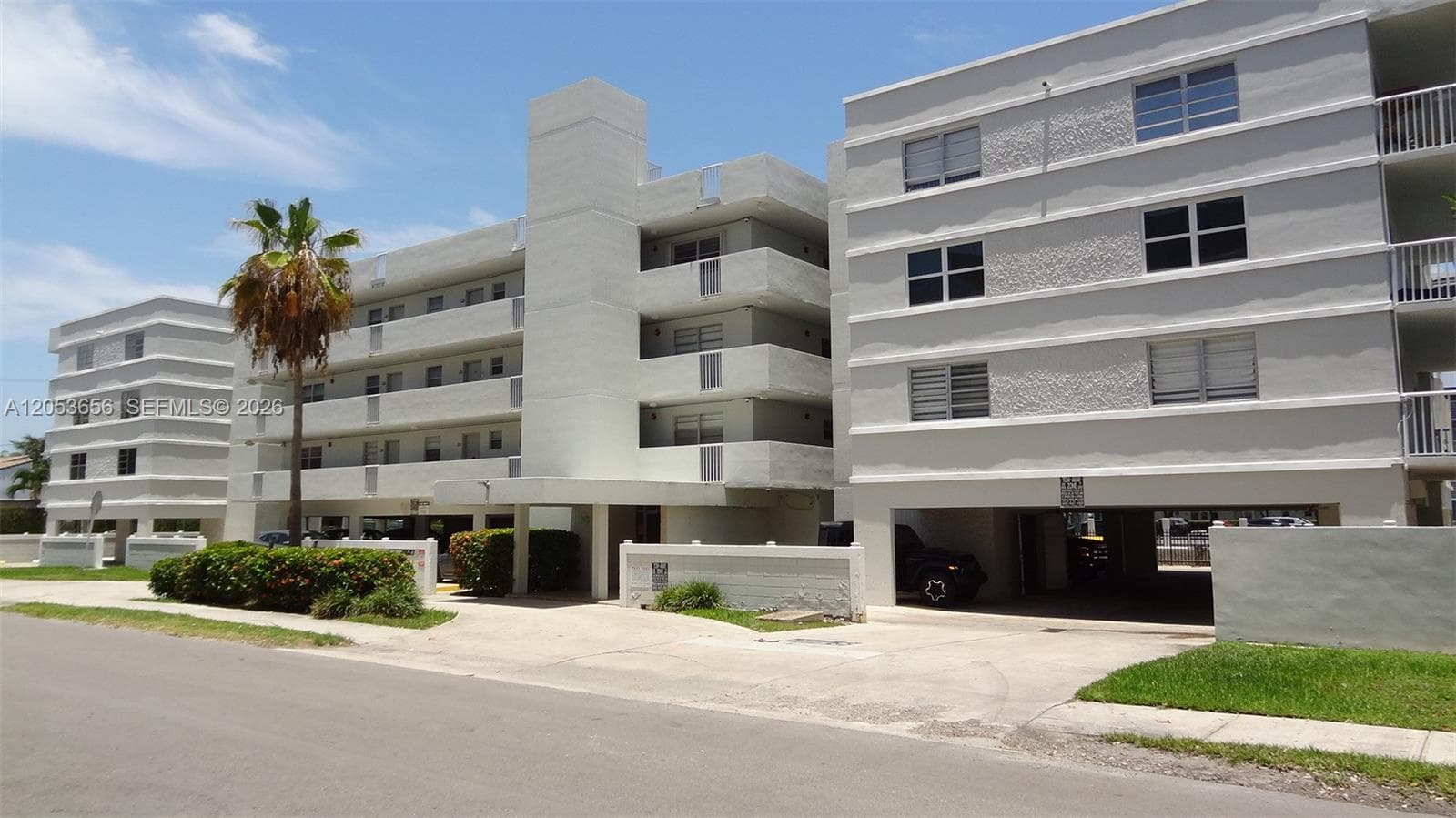 Sunshore Condo · #407 in North Miami Beach - Photo 1