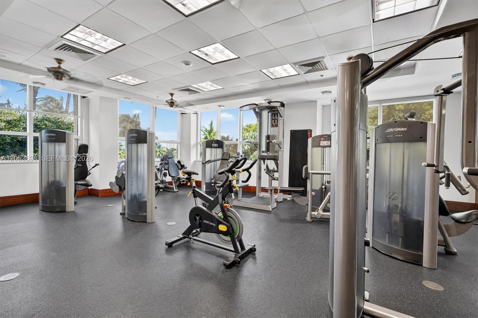 TURNBERRY ON THE GREEN · #2401 in Aventura - Photo 28