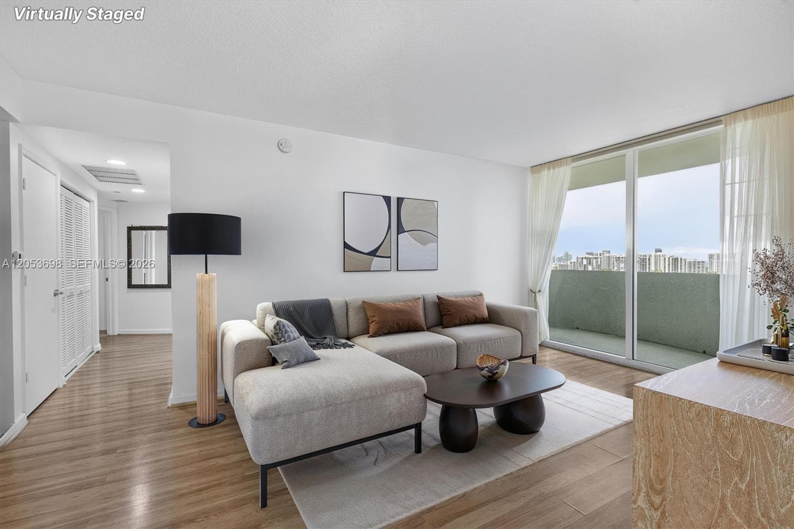 TURNBERRY ON THE GREEN · #2401 in Aventura - Photo 8