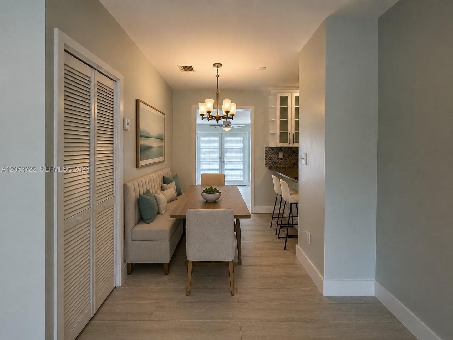 Virtually staged dining room