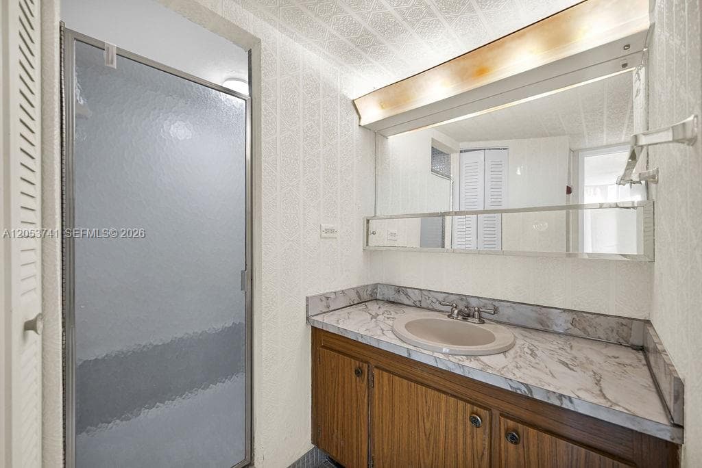 BURLEIGH HOUSE · #435 in Miami Beach - Photo 28