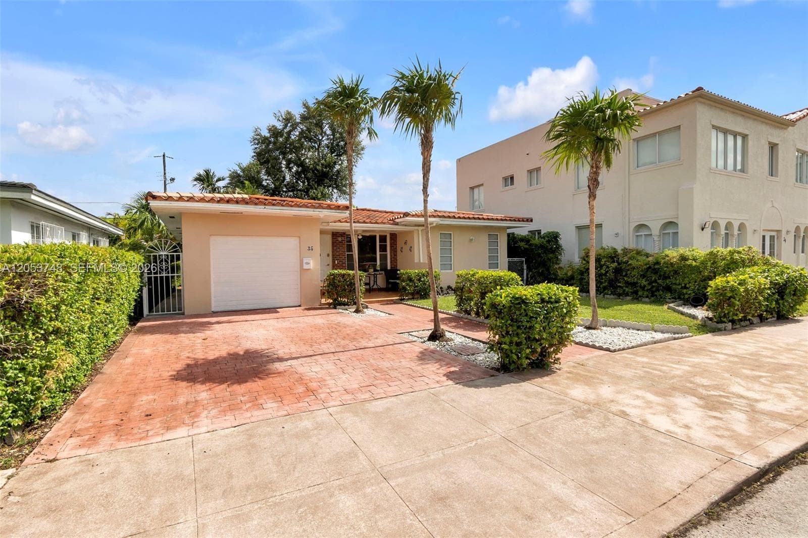 35 Oviedo Ave photo 2