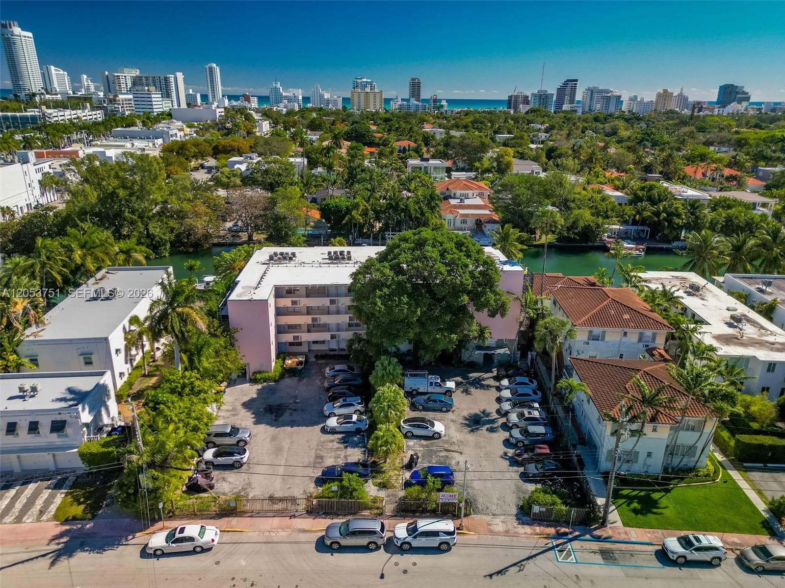 THE CASTILLE CONDO · #38 in Miami Beach - Photo 11