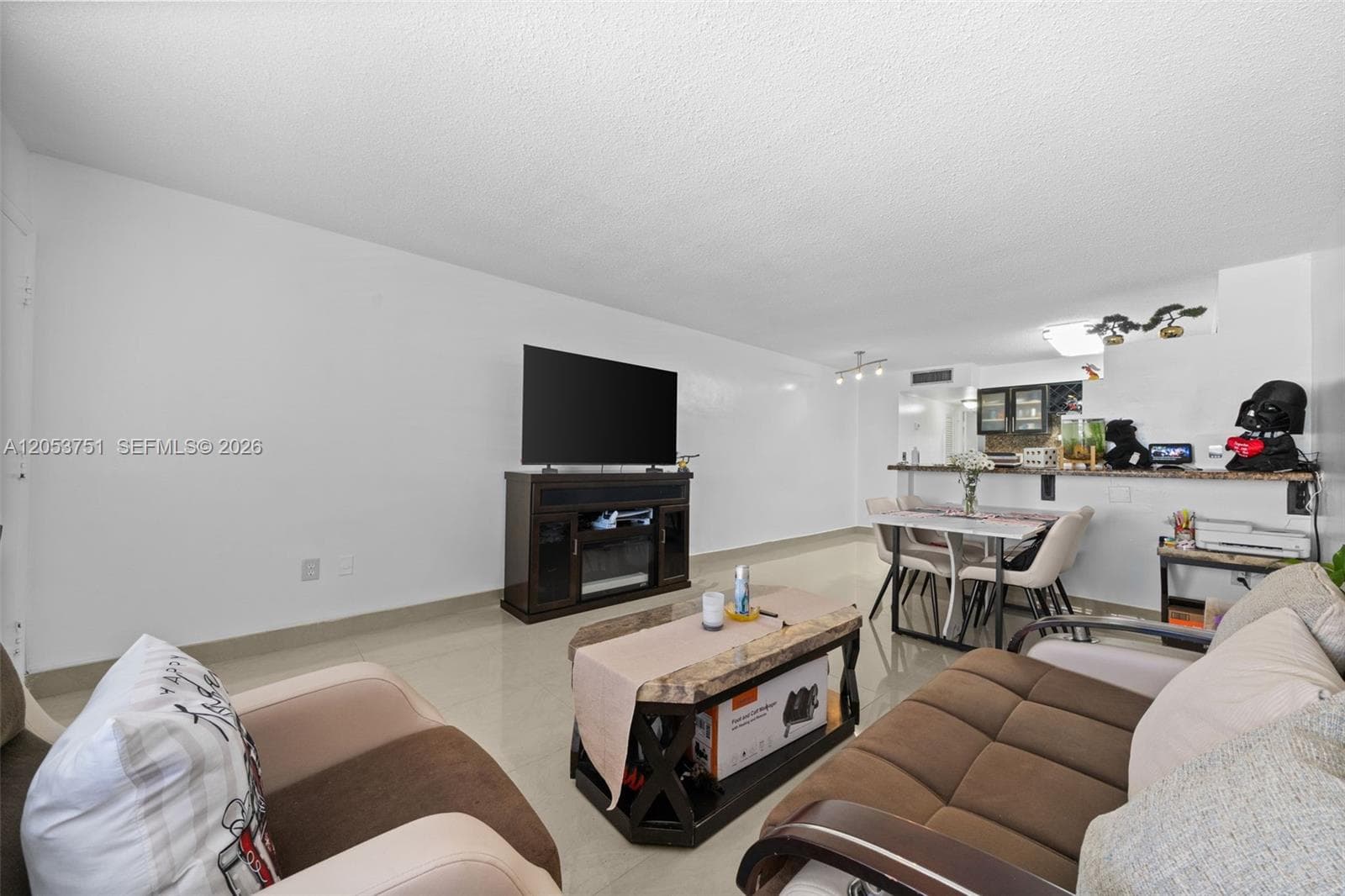 THE CASTILLE CONDO · #38 in Miami Beach - Photo 5
