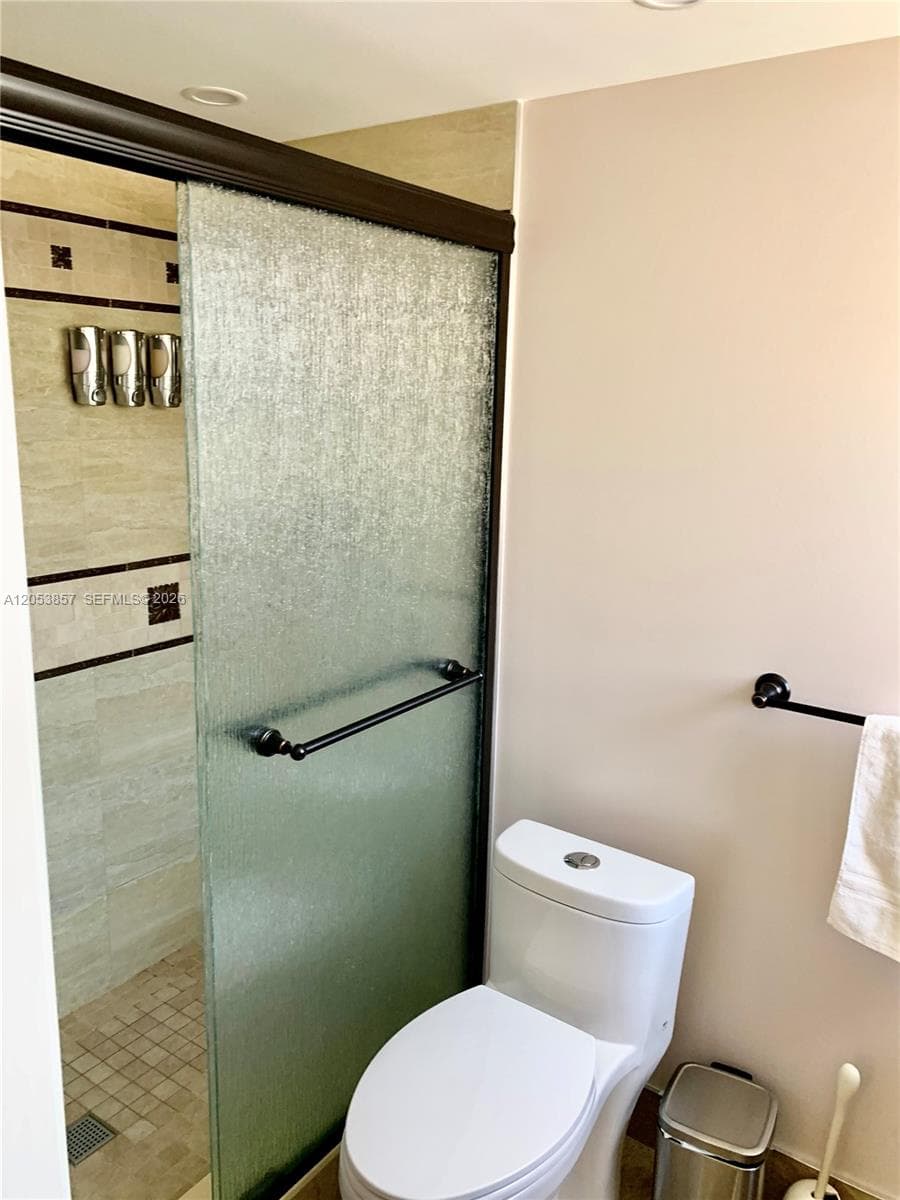 MEADOWBROOK TOWERS E · #301 in Hallandale Beach - Photo 17