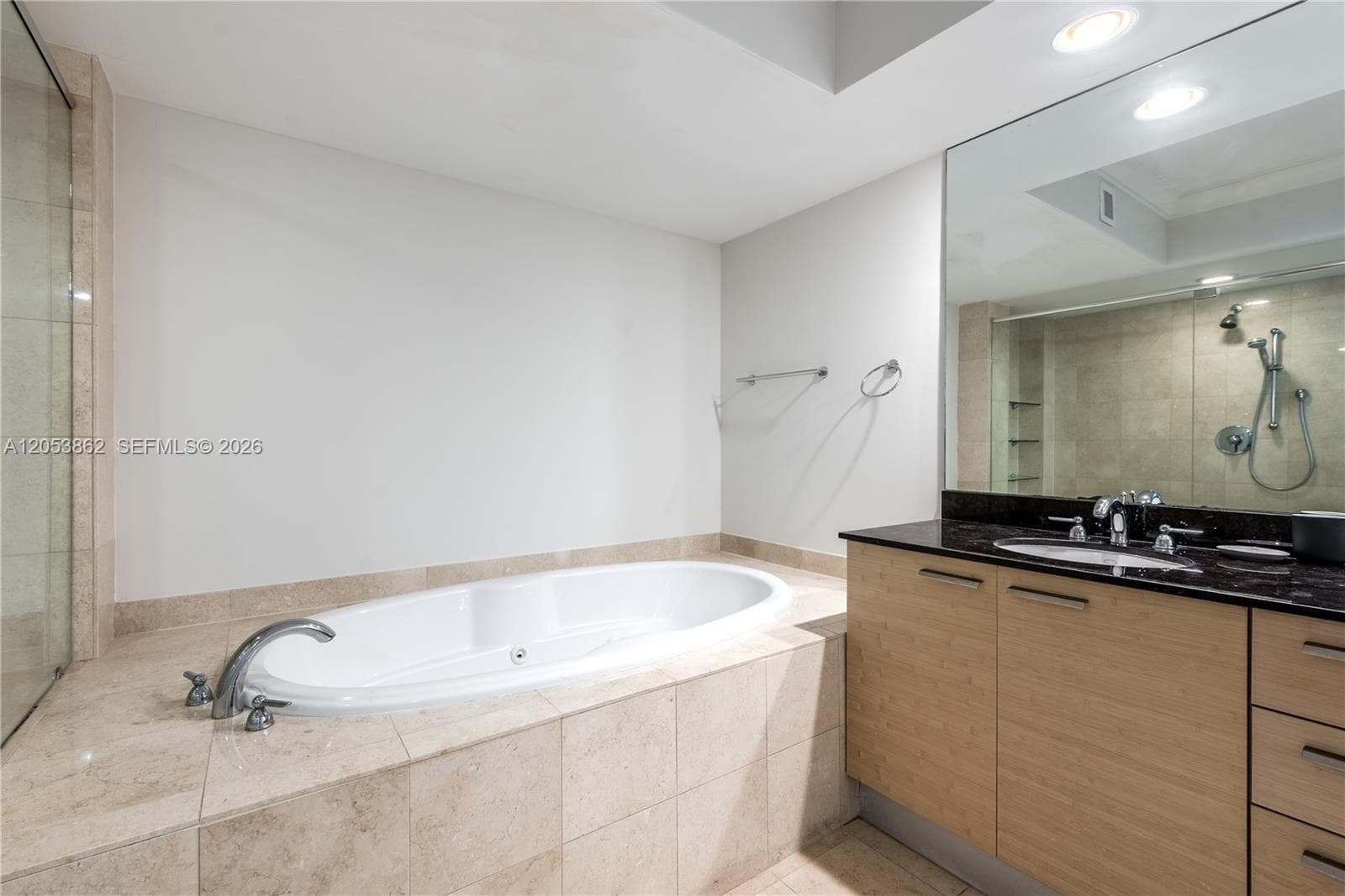 BEACH CLUB TWO · #3511 in Hallandale Beach - Photo 26