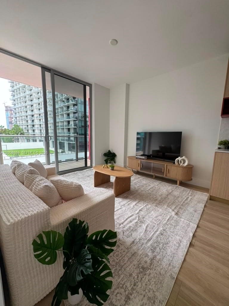 The Standard Residences · #811 in Miami - Photo 12
